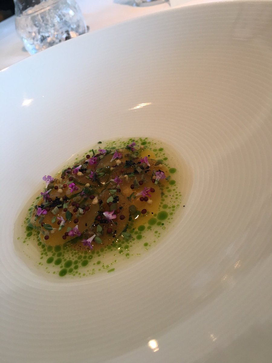 dinnerathomese's tweet photo. Besöker @Geranium_CPH #livetgoda  @livetsgoda https://t.co/kfcFmeh6xy