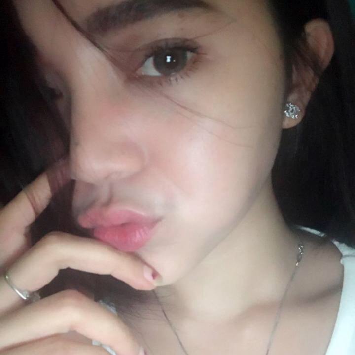 OMG! Kamu harus melihat ini. #BIGOLIVE > Jomblo berjamaah .  
web.live.bigo.sg/2206409263_175…