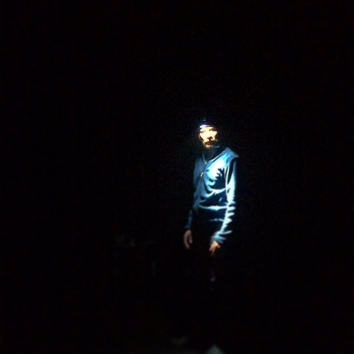 GWREvans's tweet photo. THE GAP IN THE LIGHT // New Diorama Theatre // until 27th May @SimonLyshon @newdiorama @JE55EFOX @zoehuntergordon @EmilyLThommes https://t.co/5ARf4CRhjq