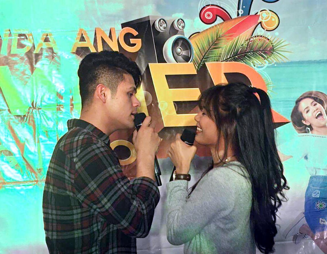 DevJonOfficial's tweet image. Sa iyong ngiti ako'y nahuhumaling 🎶 💘💓😍😭

@Hashtag_DonJon @devonseron17 
#DevJon #devonseron #jonlucas
© Pam G.
