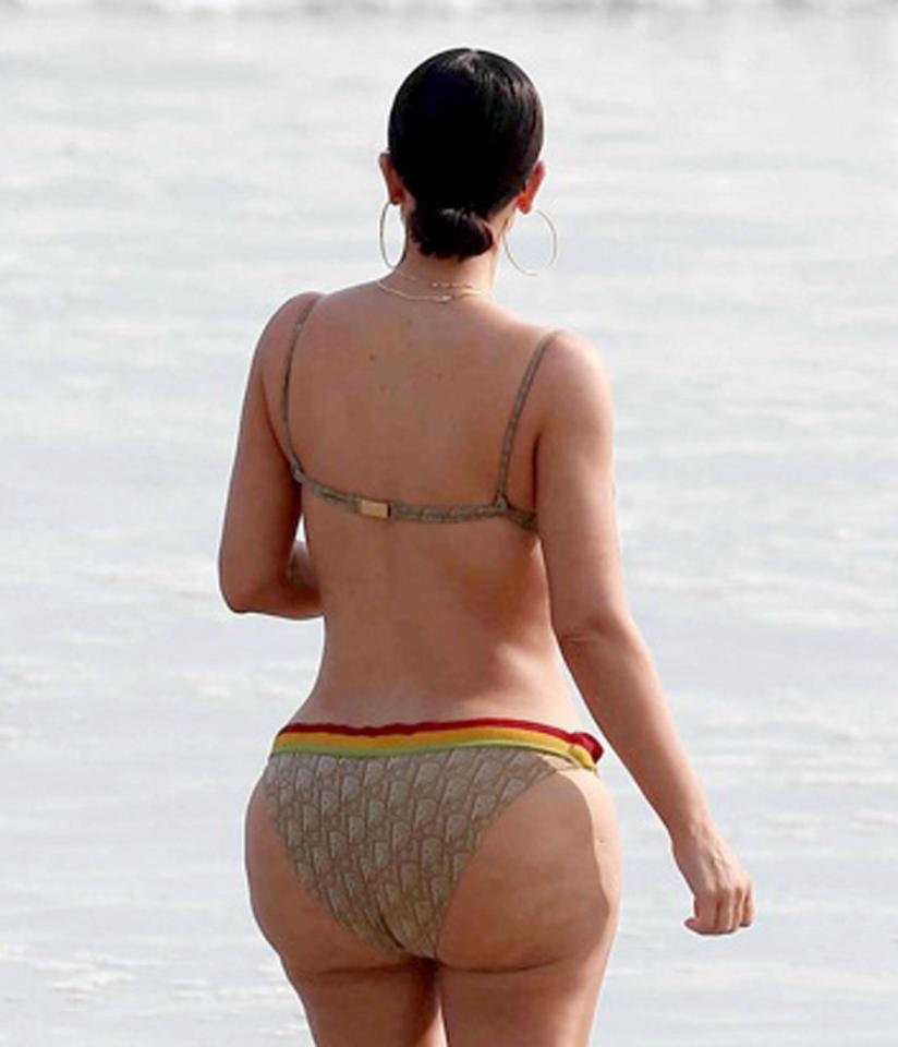 BlackDeathIsKIM's tweet photo. @KimKardashian ☀😇👑👦😬📢SheHasTheBigFatPig'sAss&amp;GodWantsMeWithThat🌚💀💊 🔮🎭🎉 #HELLNO ☀👑👦📢ILikeNiceFitChicks #BabesNotBitches 🌚💇📢IamJustAPig'sAssThatEatsPigKRap🐖💩 https://t.co/MwT7sNpv7X