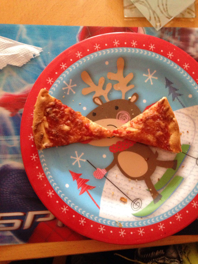 Kerry61624997's tweet photo. Oliver said to me that he has made a bow tie out of his pizza:) https://t.co/tWHX8ARc1k