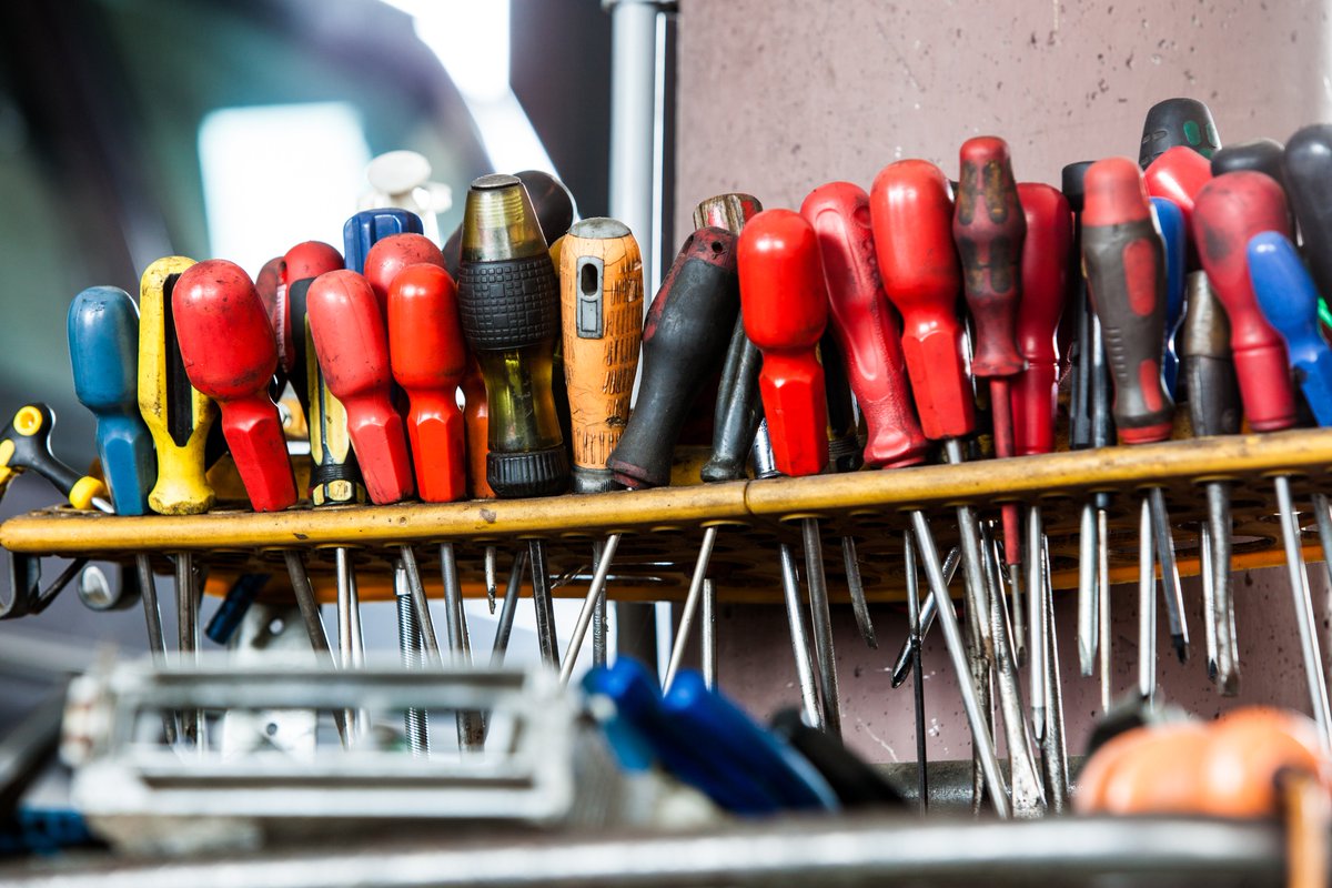 AutoManagement's tweet image. 97% of techs must supply their own tools according to a current poll, for all results go here:   automotivemanagementnetwork.com/surveys/buys-t…

#automechanictools