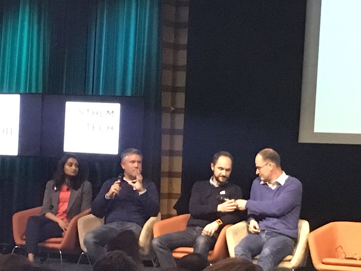 HunCen's tweet photo. Darren Mowry from @awscloud "we chose Sweden so as to be able to serve the entire Nordics..." #STHLMTech #datacenter #nodepole @AMZNdarren https://t.co/9psR5nnNob
