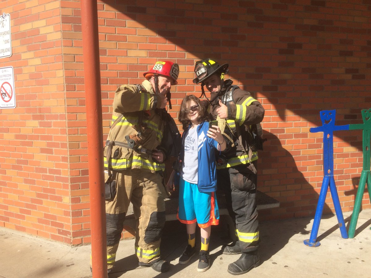 WSMS_Wolves's tweet image. An unexpected start to a Monday morning but after a fire alarm we have been cleared and  are back in class ready to start the week!
