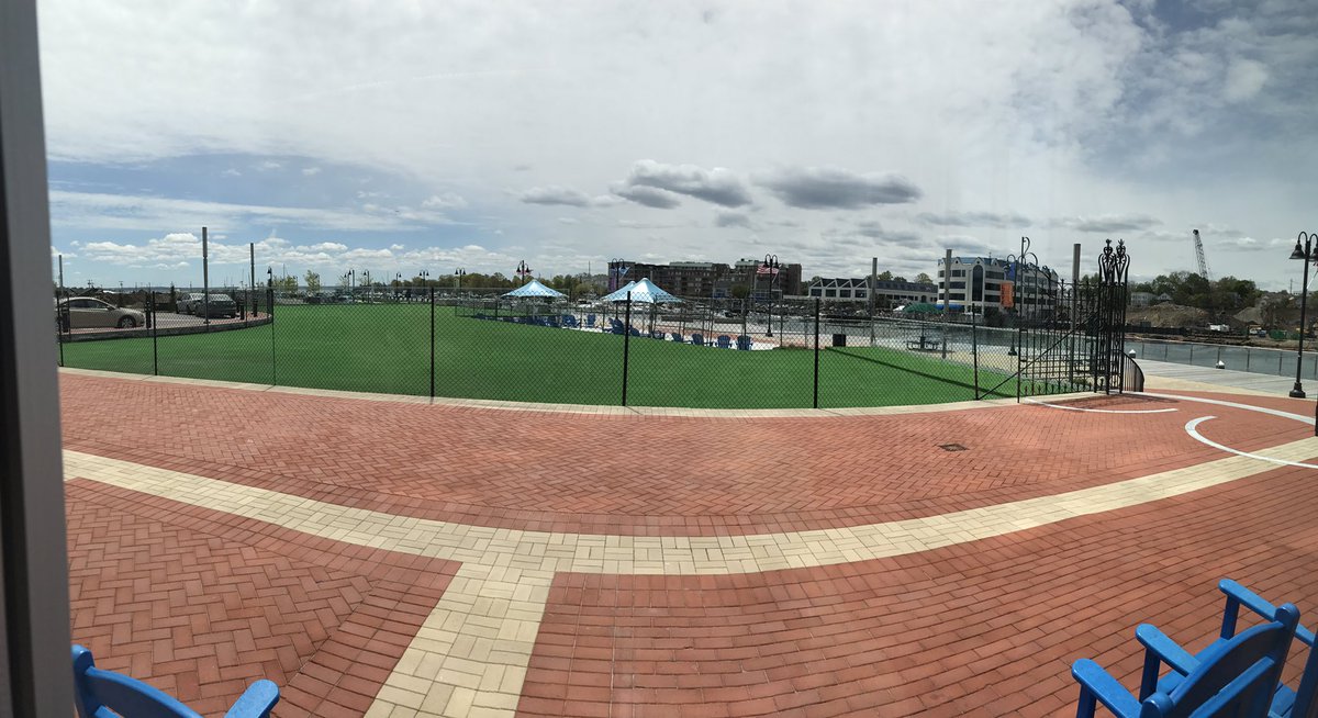 Lander06's tweet image. 3.5 Billion Harbor Point development project in Stamford, CT #NPC17 @APA_Planning