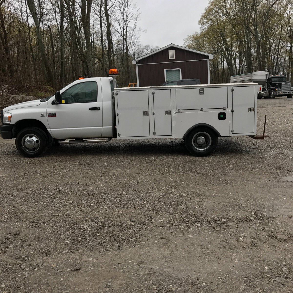 For sale 2007 dodge 3500 service truck, 6.7L diesel, 2wd,auto 138,000km.  $18,000.
Direct text me please for info @ 705-323-3788