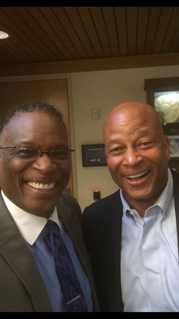 \"Happy Birthday to NFL Hall of Famer Ronnie Lott! Enjoy, Ronnie! 