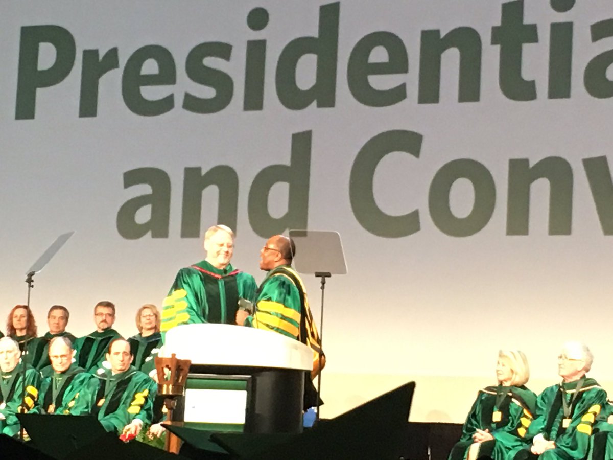 @obgynmaster Official Past President, thanks for all you've done Dr. Gellhaus!!!
@ACOG_AM #ACOG17