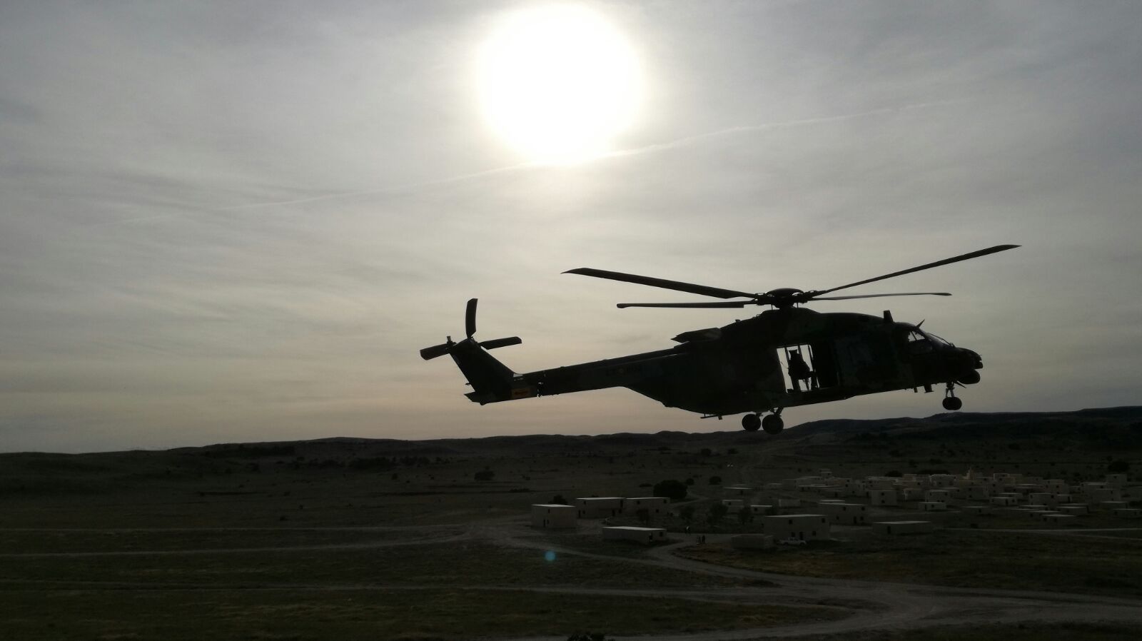 C_UjMMPXYAE5k8-.jpg:large