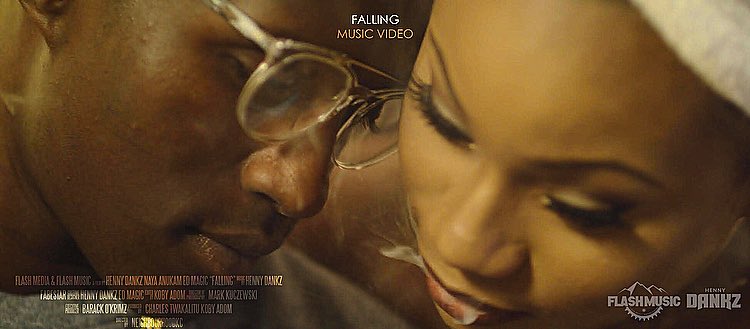 FlashMusicMGMT's tweet photo. Falling Music Video 🙇🏾

Artist: @HennyDankz 🎤
Director: @NeighbourhoodKC 🎬
Produced by:@BarackOkrimz 💷
DoP: @MarkKuczewski 🎥

Coming Soon ⏱ https://t.co/MFwyEW6FIp