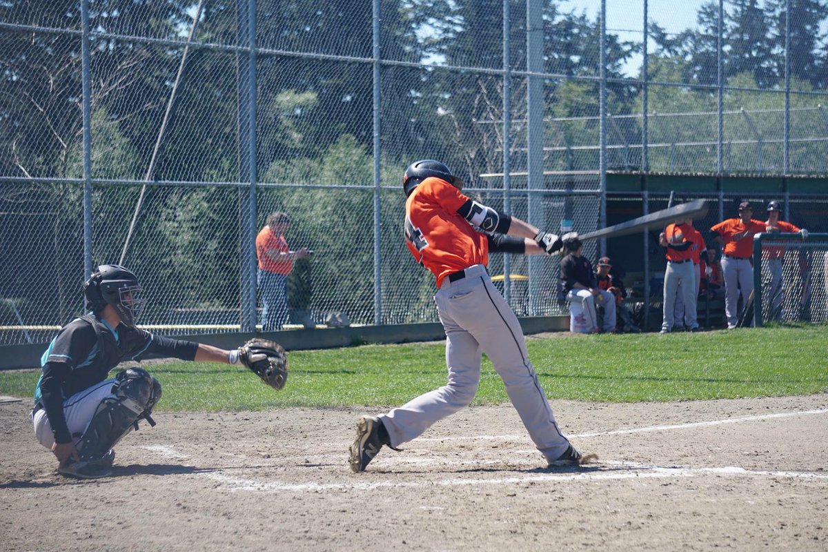 Young Will Chaba launches a bomb to deeeeep center field in White Rock