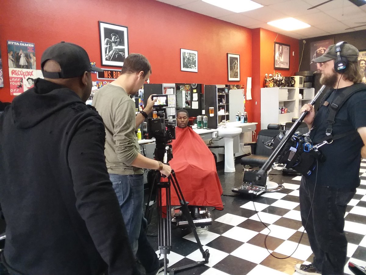 TommyMKing's tweet photo. Meet Ian Riley & Craig Usher, the best Salesmen in Vegas! #costars #onset #actorslife #TVShows #filmmaking #Redpro5 #LasVegas #film https://t.co/6Gduse69qp