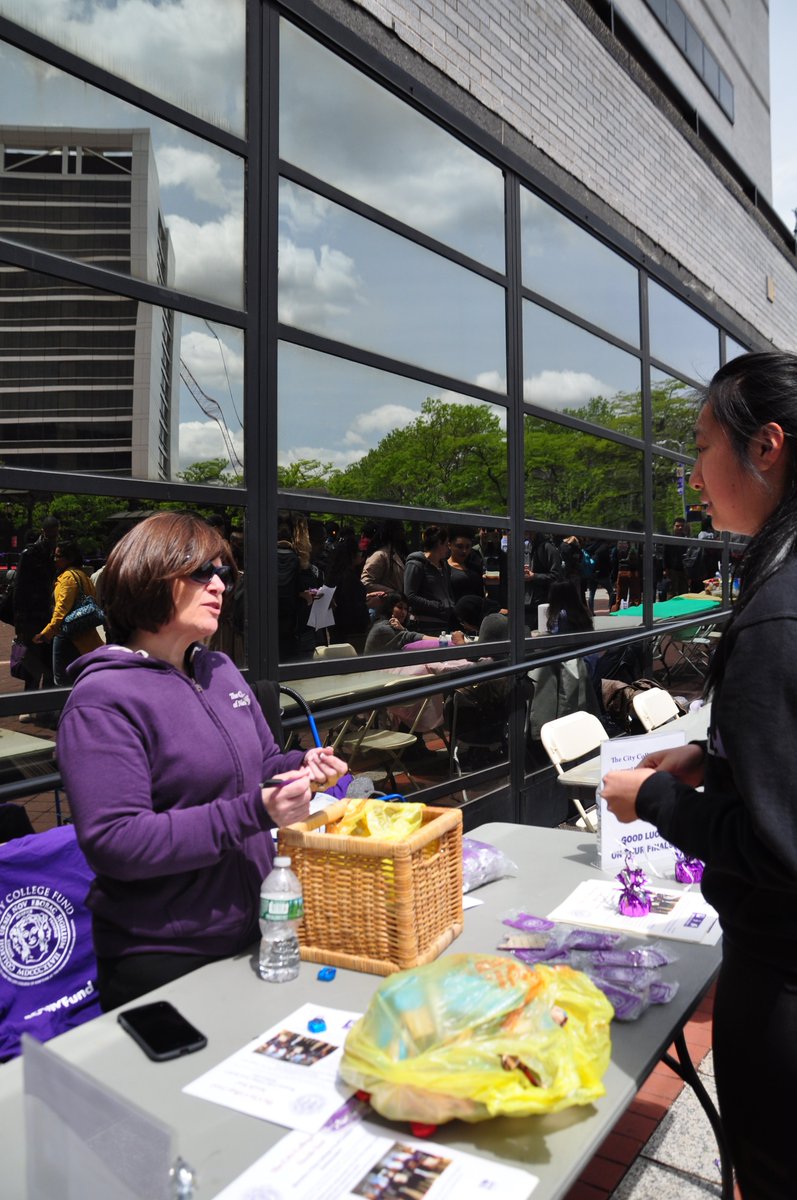 CCNYFund's tweet photo. Hard at work during Lavender Week! #lavenderweek #ccfund #students #campus #college #awareness #schoolspirit https://t.co/Trm1cyuZPX