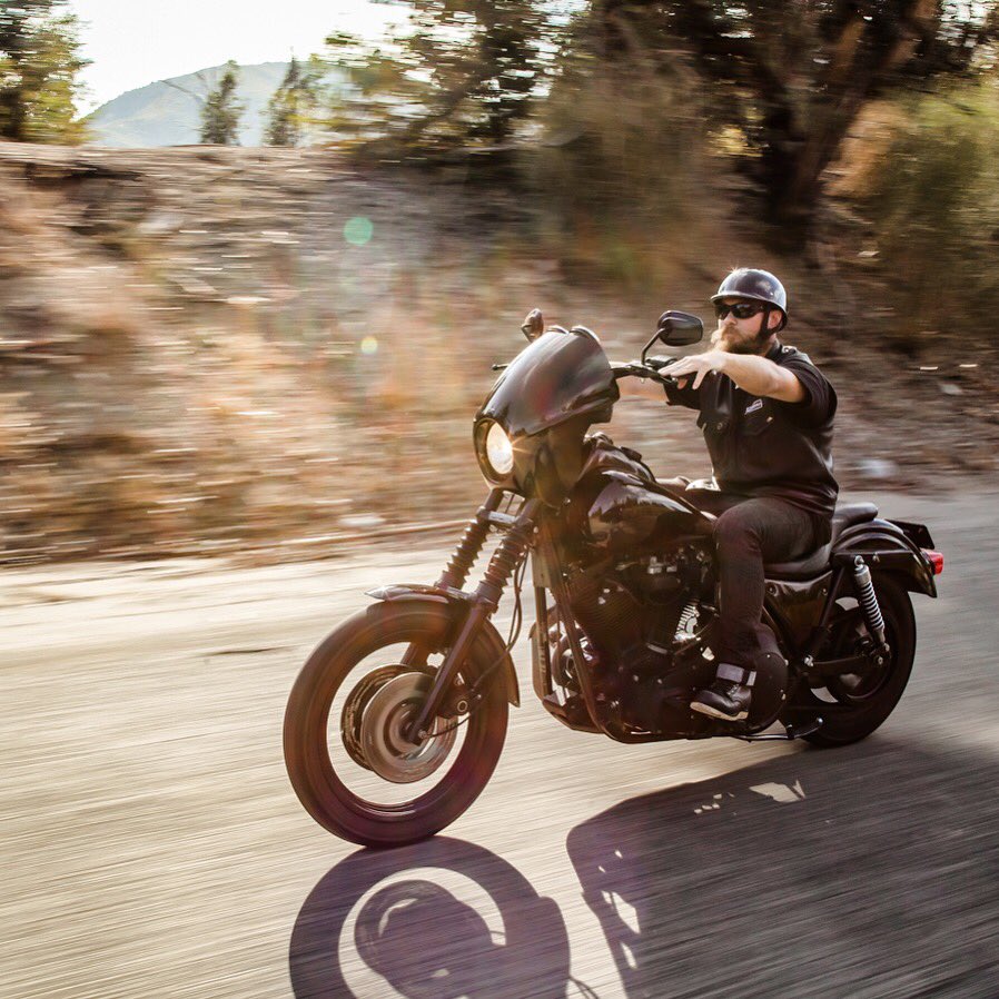 7eye_sunglasses's tweet photo. Live To Ride, Ride To Live. 
7eye is the leader in windless eyewear for avid motorcyclist.
#7eye #motorcycles #sunglasses #mondaymotivation https://t.co/lQH7UgS9AX