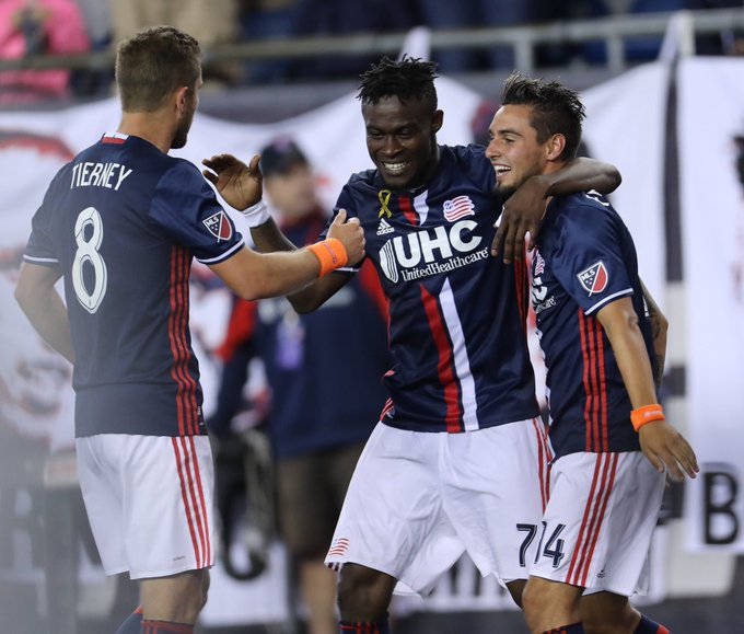 View image on Twitter