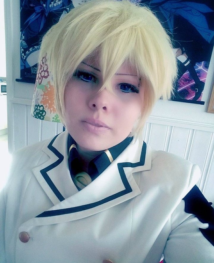 _Hobi_Flower_'s tweet photo. #finnishcosplayer #mikaelahyakuya #crossplay #makeup #vampire #owarinoseraph #seraphoftheend #manga #anime #mikaelacosplay #mikachan https://t.co/mBvOqbjD2n