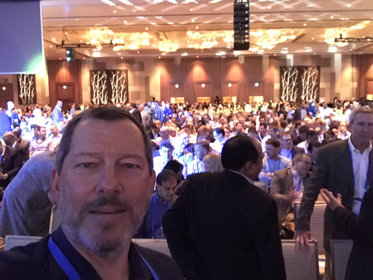 DrMarkBregman's tweet image. And so it begins...#NetAppCONVERGE