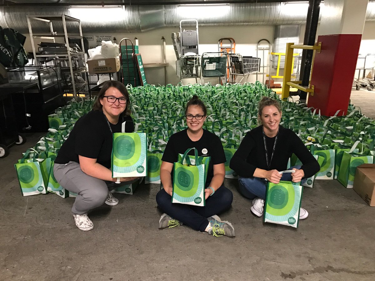 Thank U <a href="/WholeFoods/">Whole Foods Market</a> #SantaMonica for donating these awesome goodie bags for our nurses! #NursesWeek #CaringBeginswithU #hospitalweek