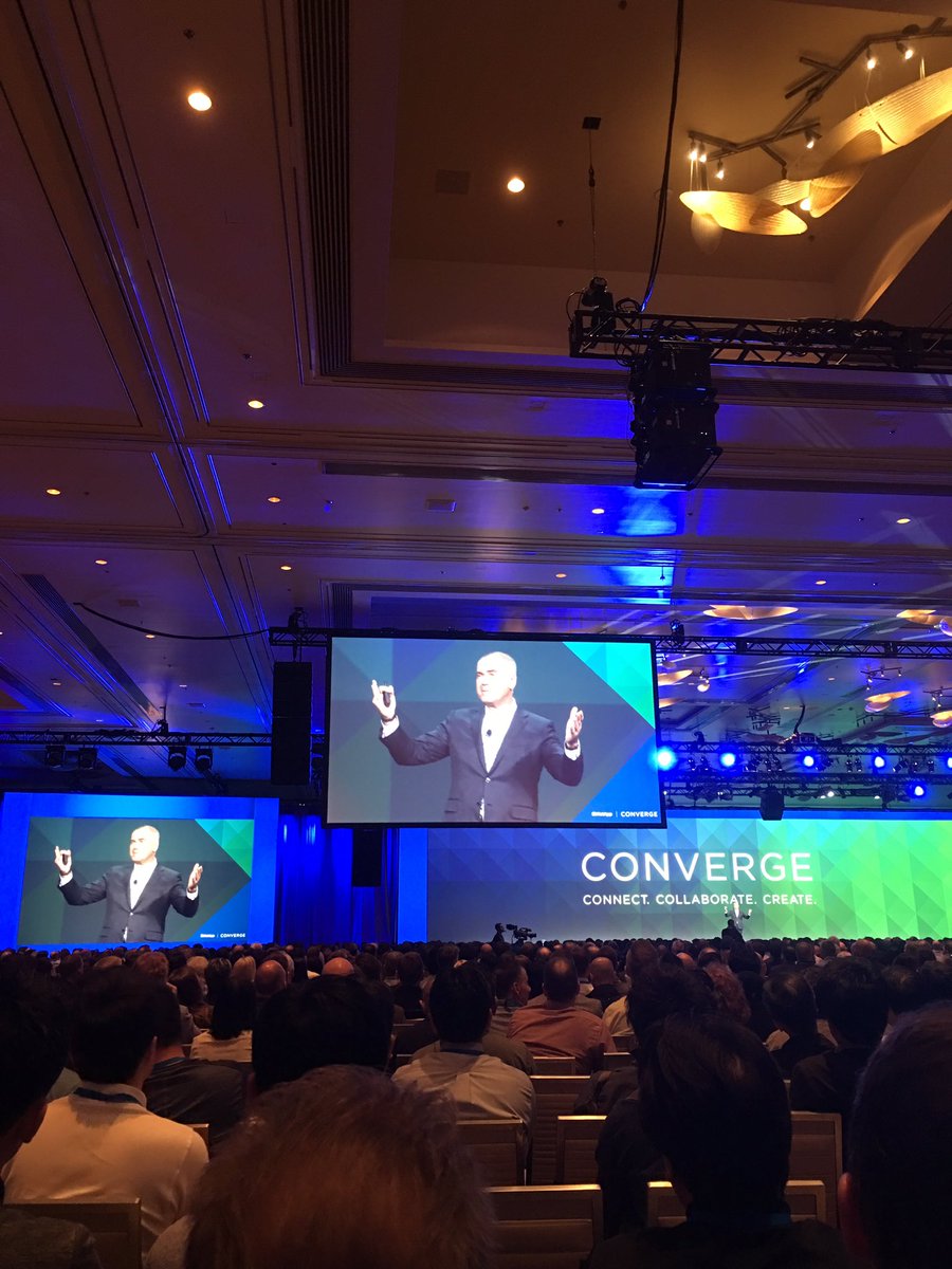 Bacon_Is_King's tweet image. Listening to @Henri_P_Richard rally the troops #NetAppConverge