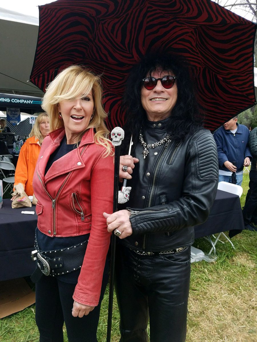 PaulShortino's tweet image. #Great turnout #StandUpAndShout #CancerFund @OfficialRJDio @litaford @EddieTrunk @RoughCutt_LA @ChrisHagerLA @amirderakh