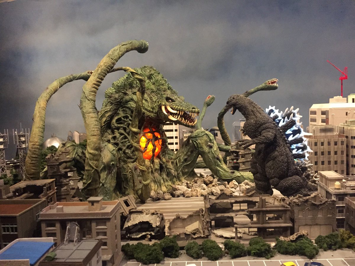 エクスプラス少年リックのゴジラとビオランテ 2体だけでデカいから