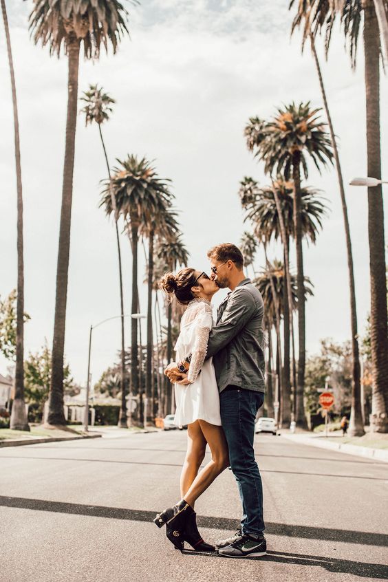 couplesession's tweet photo. El amor es la alegría de los buenos, la reflexión de los sabios, el asombro de los incrédulos. https://t.co/KJcFg8DNHA