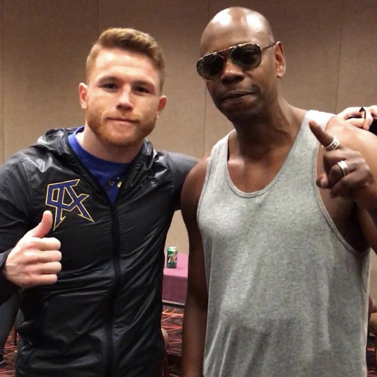 TitansHomer's tweet photo. Floyd congratulating Canelo after his win Saturday night. 

Possible #MayweatherCanelo2 ?

🥊🥊🥊🥊🥊🥊🥊 https://t.co/7jSvDSEaO3
