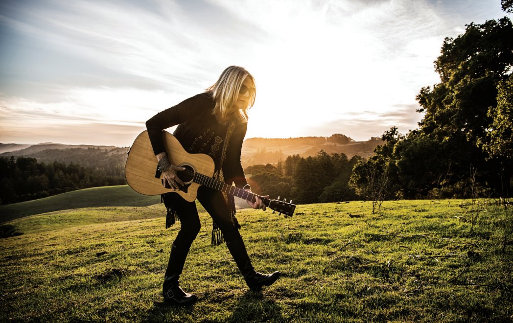 Spotlight: <a href="/pegiyoung/">Pegi Young</a> discusses how writing new music helped her move past her public breakup with Neil Young :: bit.ly/2qUfuZ6
