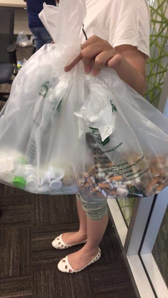 The participants have successfully collected MORE THAN 5,500 cigarette butts and 1000 bottle caps, which made our campus cleaner and better!