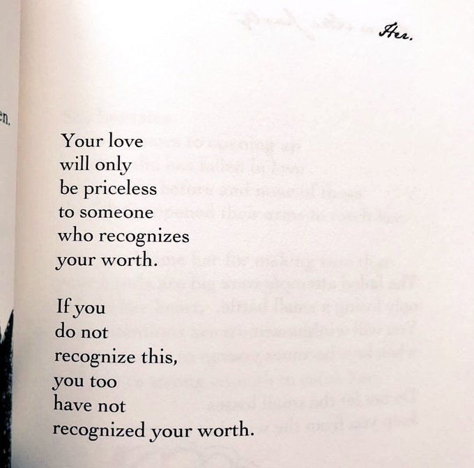 🥀🌚 https://t.co/08NtHHSUd1<a href="/tag/newyearsamebae"class="tags"><span>#newyearsamebae</span></a>