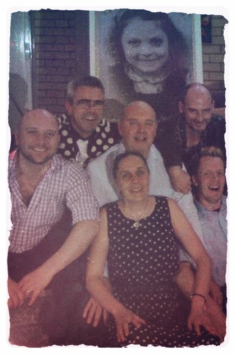 badtastedave's tweet image. Found this picture taken of the gathering of the cousins 😊