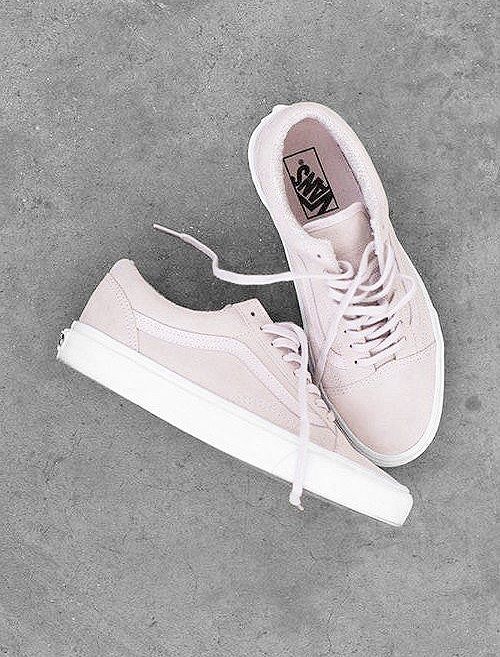 lalteregoblog's tweet photo. Eccole arrivate! Le sneakers di Alter Ego! -->   https://t.co/XEFG9l3g3j 
Correte a provarle ;)
#sneakers #love #shoes https://t.co/4C9CiTyeAI