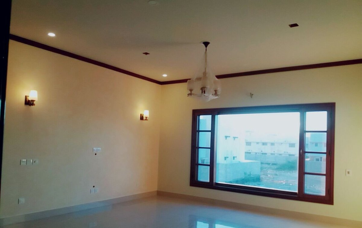 JageerdarPK's tweet photo. 500 Sq Yd Brand New House, Phase 8, DHA Karachi For Sale
#BreakingNews #luxurylistings #realestat #pakistanrealestat #realestateporta https://t.co/9NMoIq7qFW