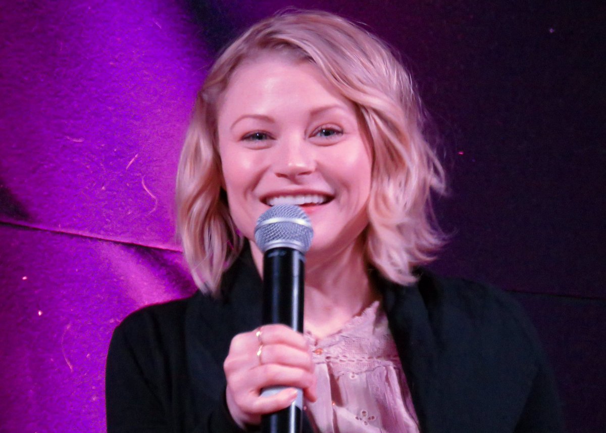 AlliCamAllison's tweet image. R
T 

I 
F 

Y 
O 
U 

W 
A 
N 
T 

A 

S 
E 
A 
S 
O 
N 

7 

W 
I 
T 
H 

R 
U 
M 
B 
E 
L 
L
E 

@AdamHorowitzLA @OnceABC @ABCStudios