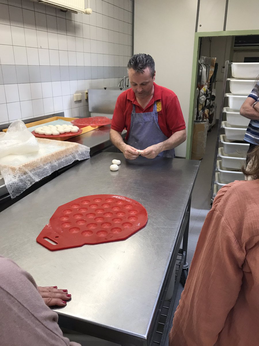 Leuke workshop van een bevlogen vakidioot <a href="/EchteBakkerBram/">Bram de Echte Bakker</a> en <a href="/Kookstudio75/">Kookstudio75</a>