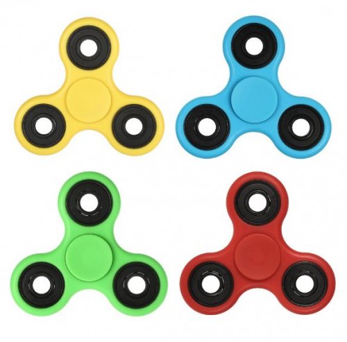 CazandoChollos's tweet photo. ¡Más barato IMPOSIBLE 🙌!  #Spinner #TriSpinner

☑️ Tri-Spinner Fidget Toy por sólo 1,78€

▶️ https://t.co/UaroIPsU0G https://t.co/n1uHQHqvRY