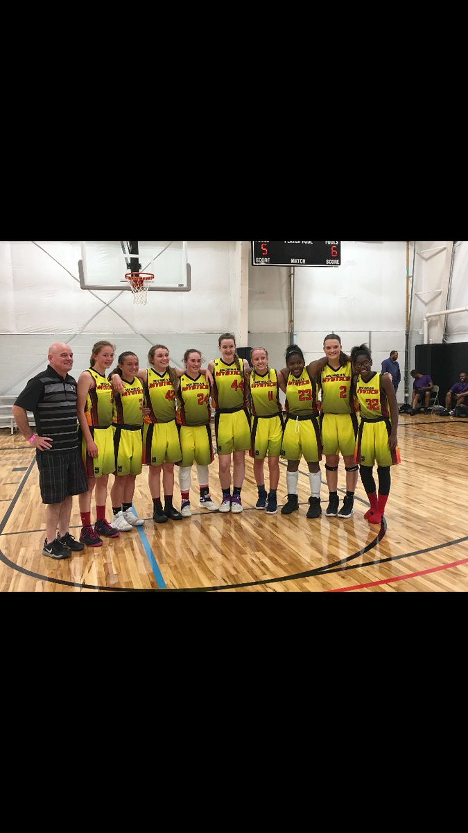 KSiebertbball20's tweet photo. 2nd place in Grand Rapids🏀🏀🏀 https://t.co/iypDNRM4YA
