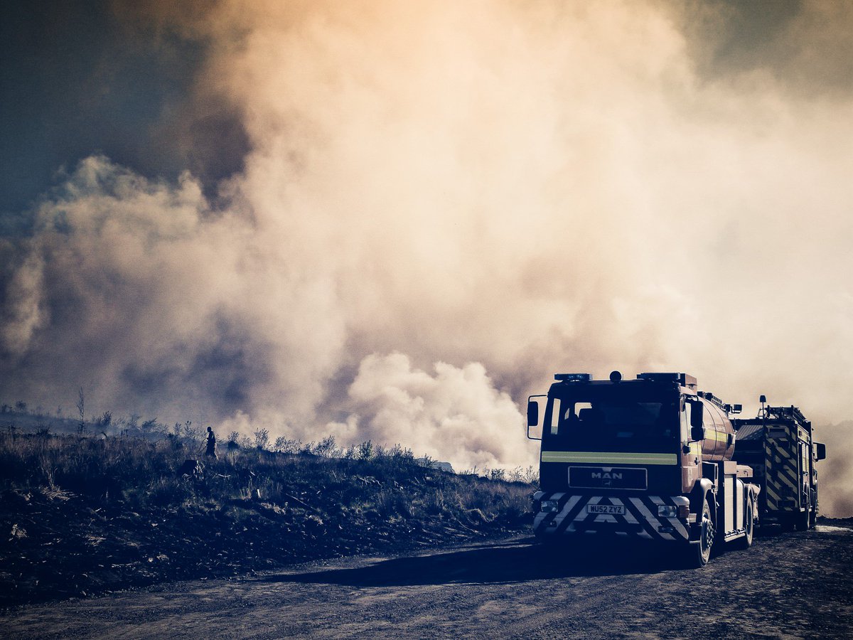 fireturk999's tweet photo. Big thanks to all of the crews @mawwfire dealing with todays wildfire in Tonmawr area,very challenging &amp; difficult terrain @WalesUSARTeam https://t.co/15JnxqUvd5