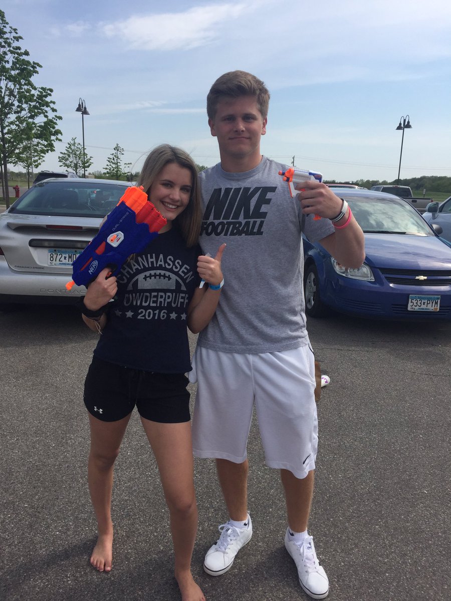 OGDnerf's tweet photo. abby sand-OGD coming back w/ a bang, just killed Jacob Miller-mesothileoma better not leave ur gun on the ground with ur dons next time :/ https://t.co/D4OZp0HIWF