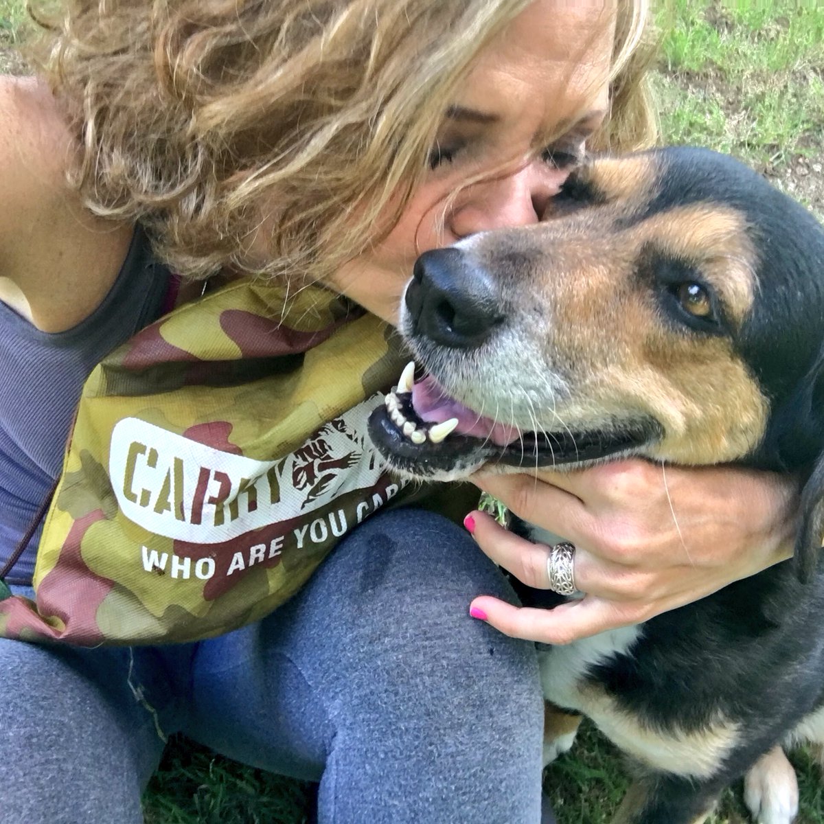 HeroThanks's tweet image. When we Carry others we get to experience the best &amp;amp; worse with them right? Life is made better by us collecting &amp;amp; disposing - yucky stuff.