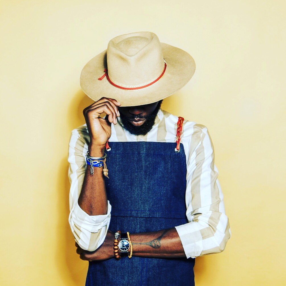 xolore_za's tweet photo. Suave // Floyd Avenue #FloydAvenue #FloydAvenueClothing #MensFashion #MensStyle #Menswear #MensFashionBlog #MensFashionBlogger https://t.co/3NcXn603NA