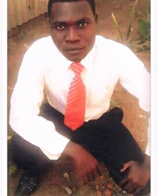 pherimo's tweet image. Humble guy with little stories