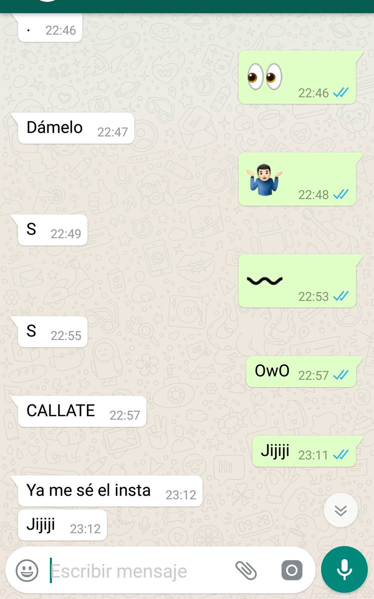 kyog86's tweet photo. Cuando me hago una foto que parezco una chica y... https://t.co/B4YRXm5H9V