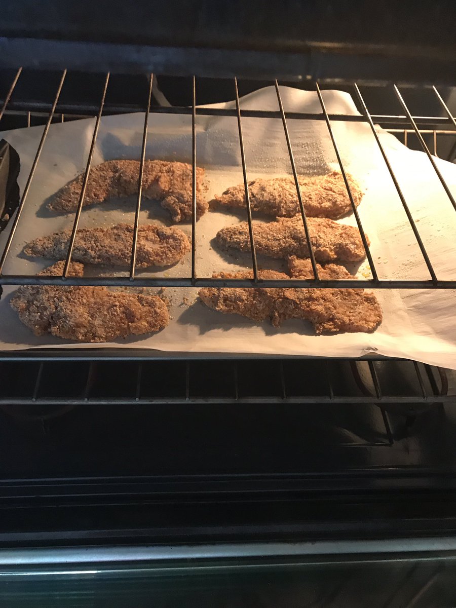 tiffanyymagee's tweet photo. #whole30 chickentenders 🤗 #whole30dinner #HealthyRecipes #dinner #homecooking #momrecipes @whole30 https://t.co/lbAcstFpQL