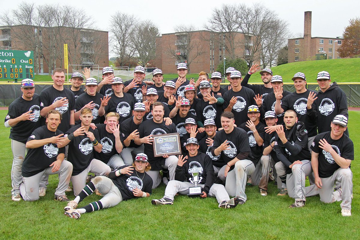 CastletonSports's tweet image. Sights from @CastletonBSB&apos;s 4th straight @nacathletics Championship celebration today! The Spartans are going back to the NCAA Tournament!