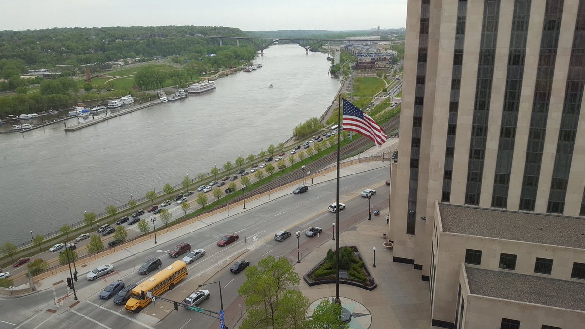 ClimateVogel's tweet image. Accomodations at the @AdaptationForum make me want to #MakeAmericaResilientAgain #NAF2017