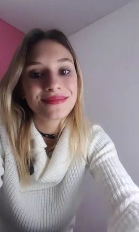 siempreconflorm's tweet photo. Odio verte mal mi vida Sos todo siempre te vamos apollar sos todo esta vez las 
Moyanistas más unidas que nunca @MoyanoFlorOk https://t.co/5R755H07mJ