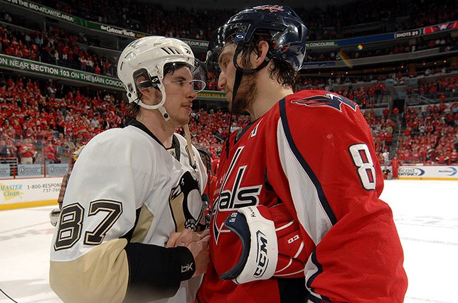 MossimosPizza's tweet photo. Sid vs. Ovi - Game 6 - Tonight 7:30...come down and catch the game! Grab some pizza, wings &amp; drinks!  #Mossimos #Fonthill https://t.co/NmPVyFQDHc
