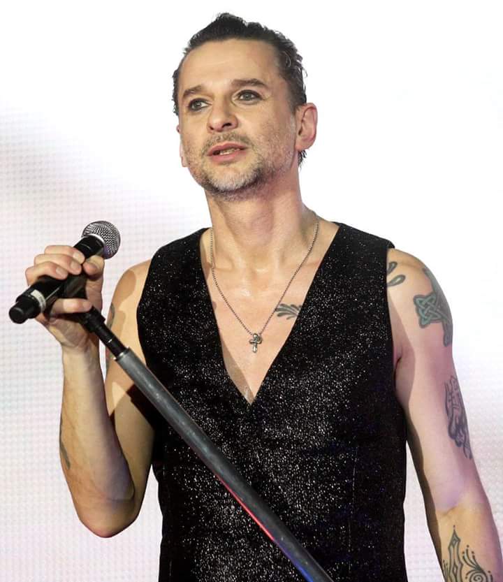 Happy 55th bday to Dave Gahan!      